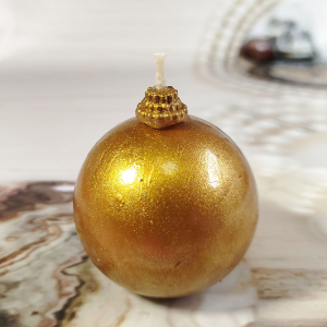 золотой шар свеча