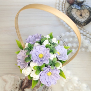 Корзинка с мыльными космеями