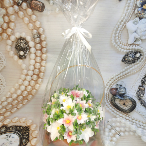 Мыльные лилии Миледи