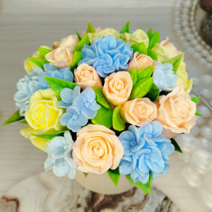 Голубая гортензия